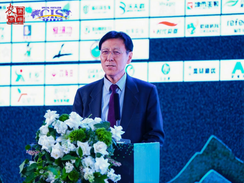 中国农业大学原校长中国农业技术协会理事长柯炳生